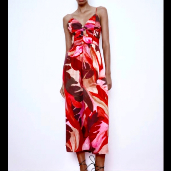 H&M Dresses & Skirts - ‼️$OLD‼️H&M Summer midi dress